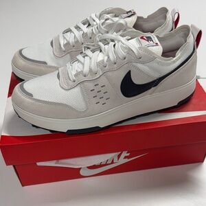 Nike Men's White and Gray C1ty